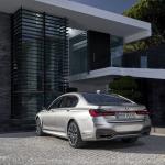 BMW 745Le xDrive M Sport 2019 года (WW)
